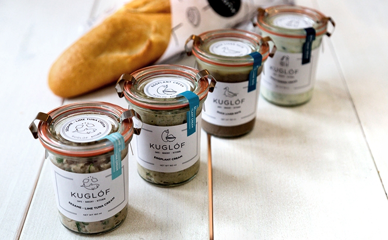 咖啡甜點包裝設計，包裝盒采用紙板本來的色彩