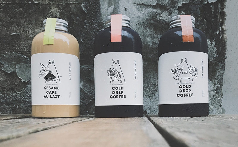 咖啡包裝設計，黑巧克力、水果風味、芝麻歐蕾三種不同的系列包裝瓶設計