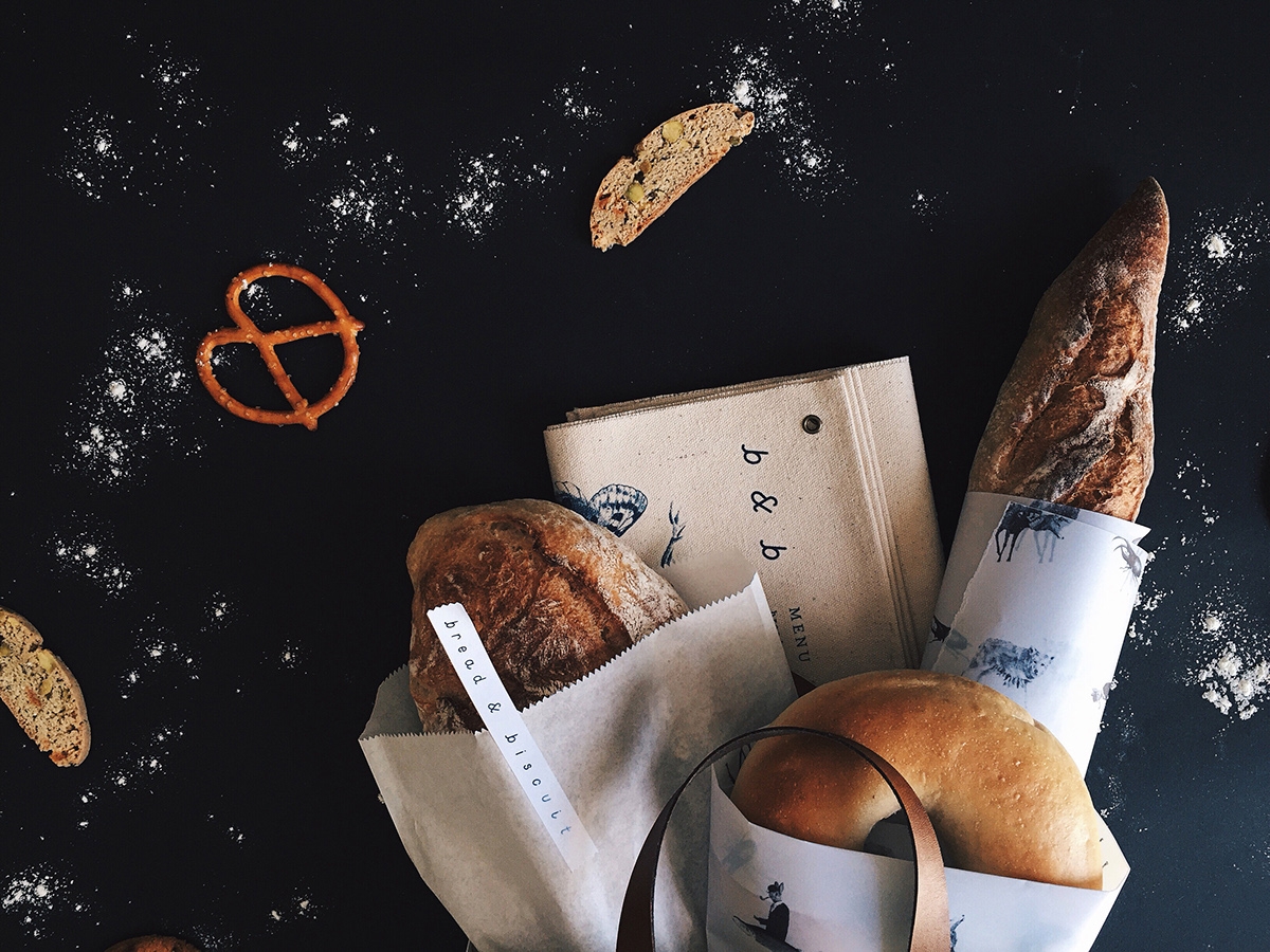 概念化早餐，面包與餅干食品飲料包裝設計