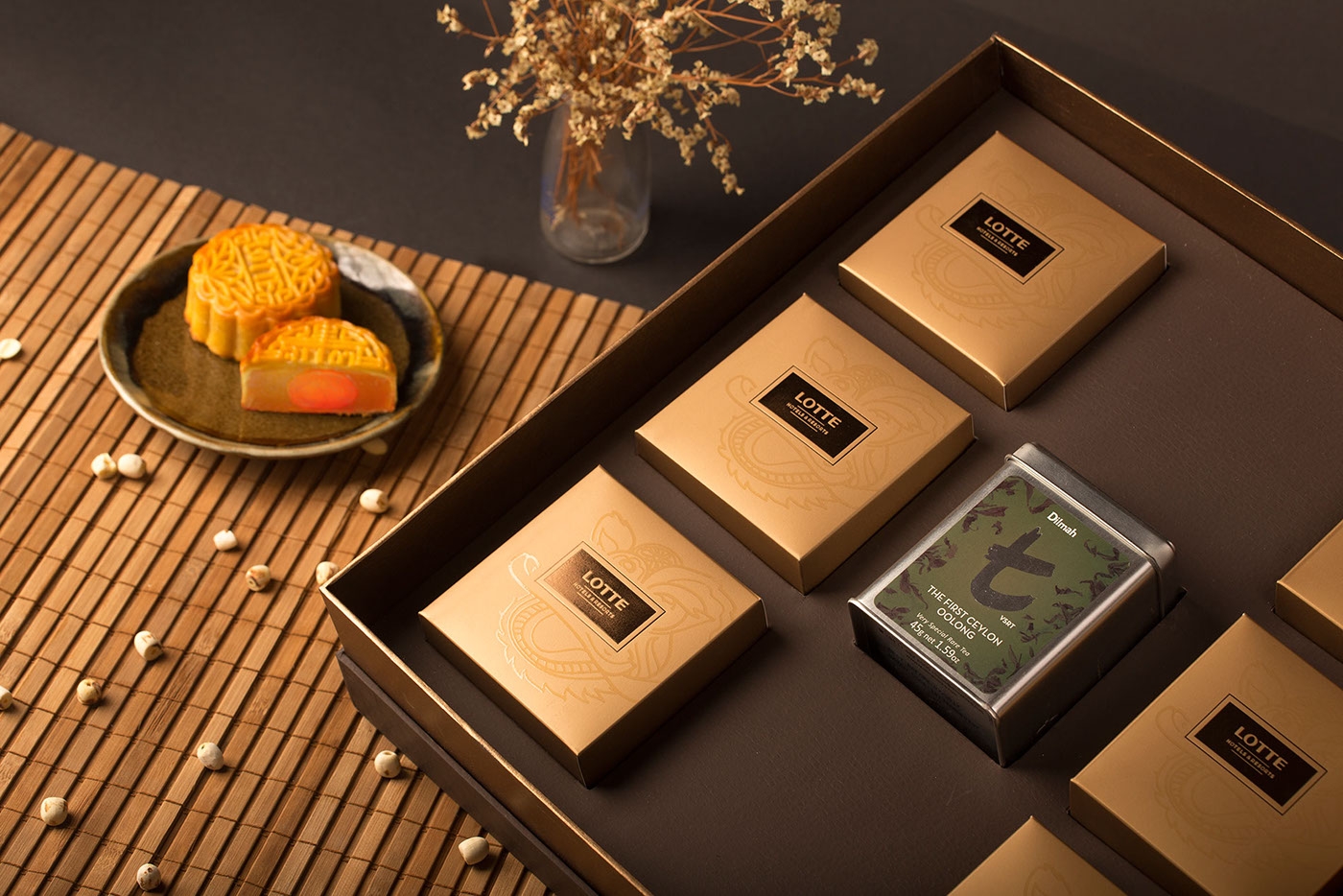 樂天度假酒店的中秋月餅禮盒包裝設計