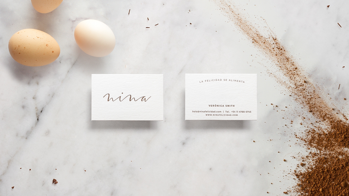 金色（香草）、巧克力色（可可和巧克力）和檸檬姜系列餅干食品包裝設計