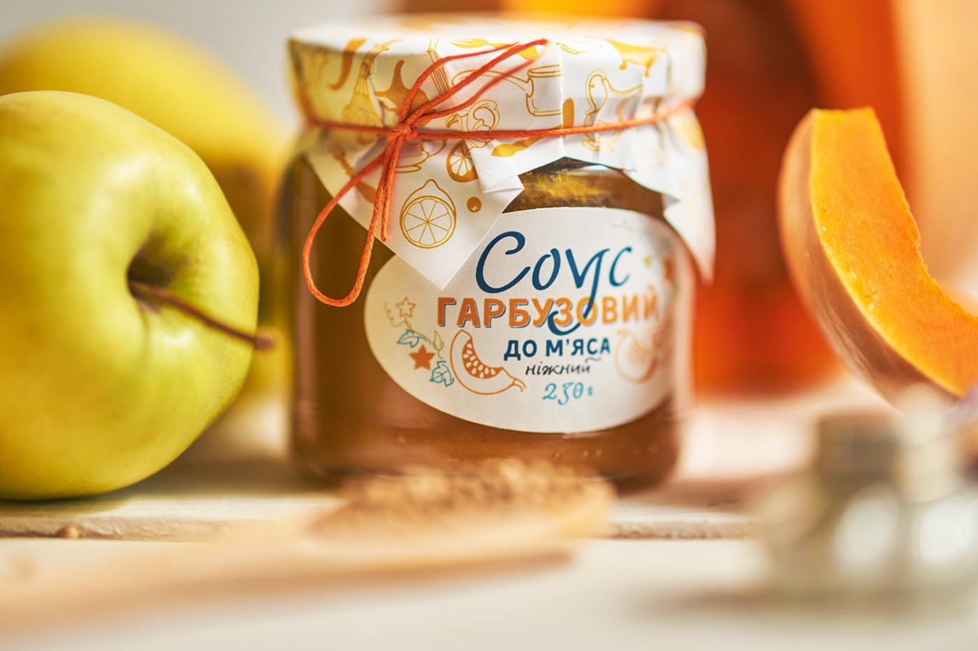 罐裝辣椒醬，南瓜醬食品包裝設計